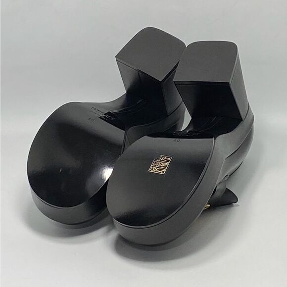 Versace Logo Leather Platform Pumps size 40 - Picture 12 of 13